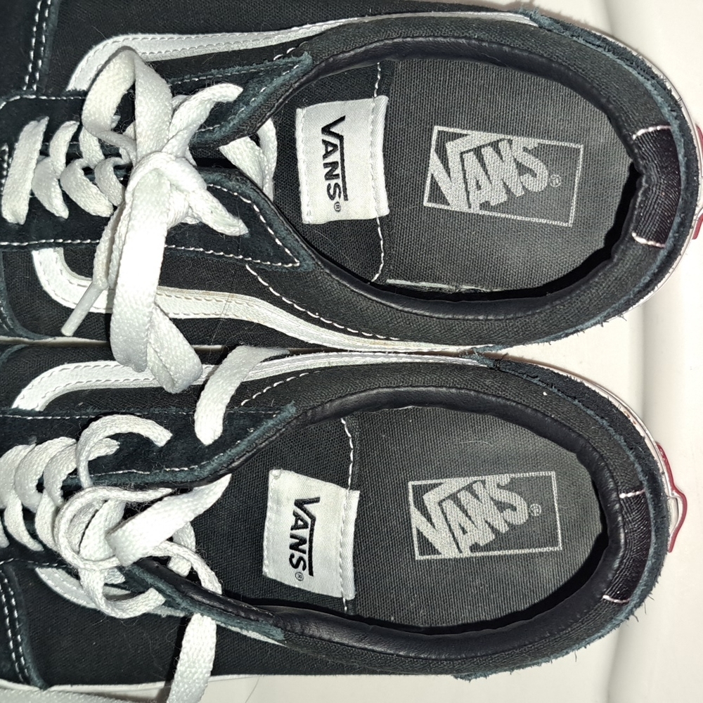 Classic Van's tennis skate shoes - size 6 youth - black and white - Picture 8 of 8